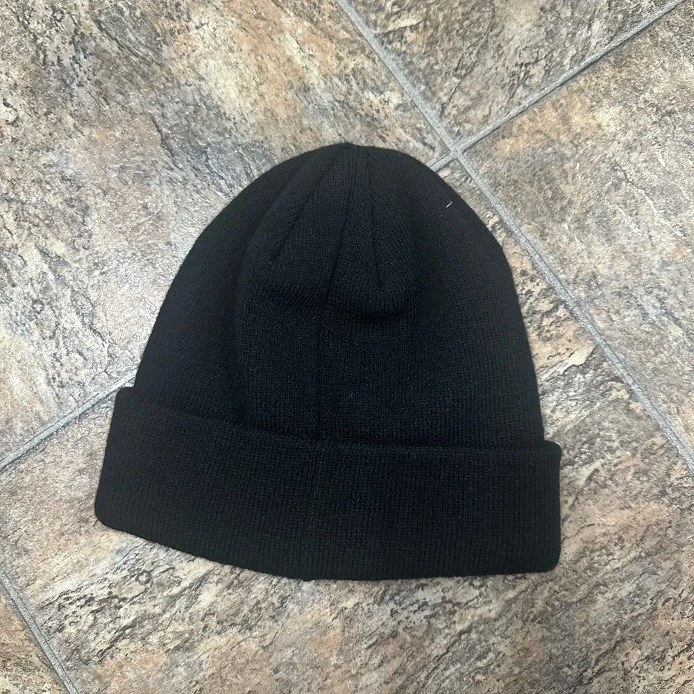 Nike Classic Black Knit Beanie
